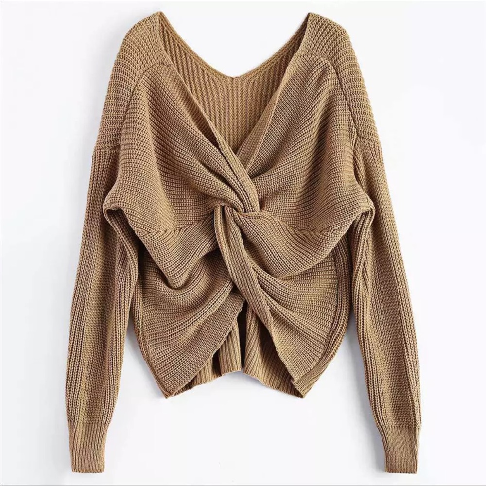 NEW!! V Neck Twisted Sweater - Picture 6 of 8
